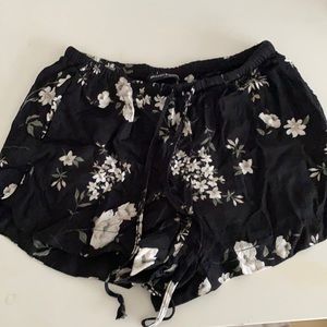 Brandy Melville floral shorts
